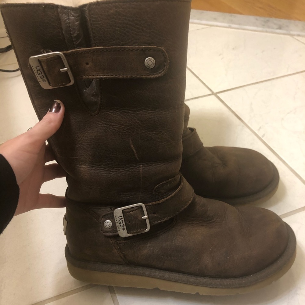 Ugg winter boots